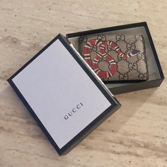 Gucci Other - Gucci GG SUPREME Wallet